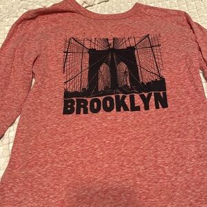 J Crew Brooklyn Bridge Boy’s long sleeve. Comfortable and very soft 60% cotton